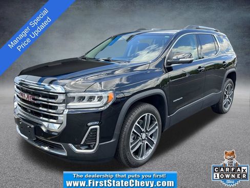 Used 2023 GMC Acadia SLT w/ Technology Package FWD image 1