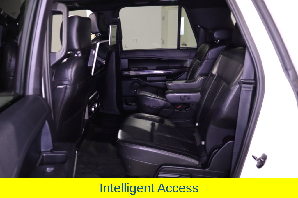Used 2020 Ford Expedition Max XLT w/ Equipment Group 202A RWD image 28