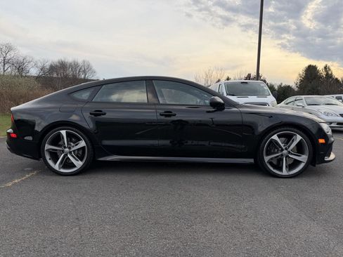 Used 2017 Audi RS 7 Prestige image 9