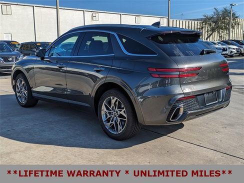 Used 2025 Genesis GV70 2.5T image 8