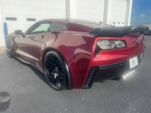 Used 2018 Chevrolet Corvette Z06 RWD image 6