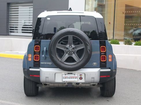 Used 2022 Land Rover Defender 110 SE AWD/4WD image 7
