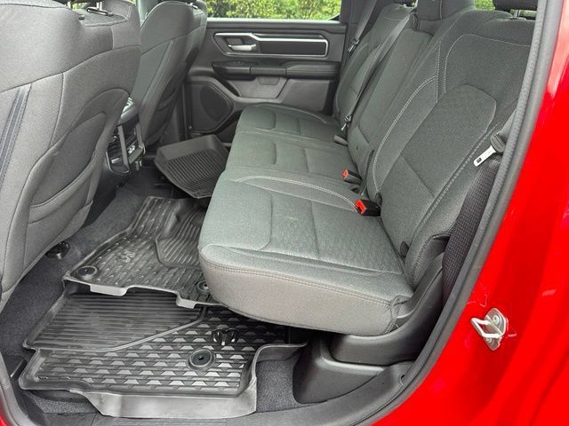 Used 2025 RAM 1500 Big Horn AWD/4WD image 11