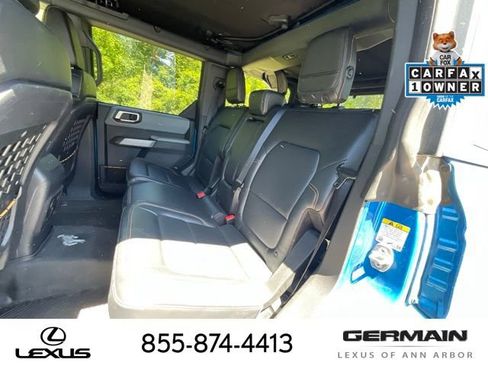 Used 2023 Ford Bronco Badlands w/ Sasquatch Package AWD/4WD image 13