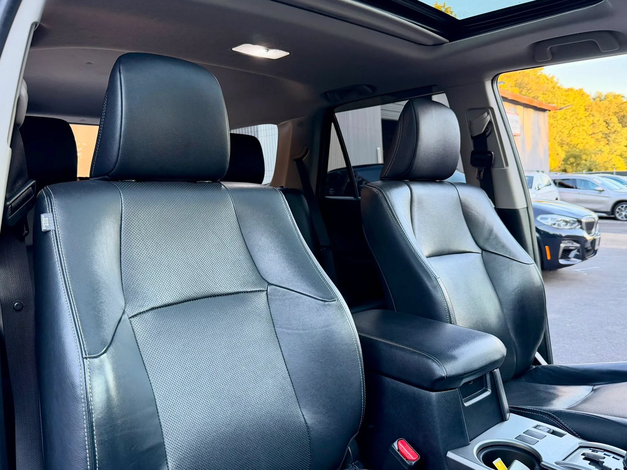 Used 2019 Toyota 4Runner Limited AWD/4WD image 33