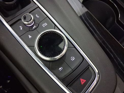 Used 2021 Cadillac Escalade Sport w/ Driver Assist Tech Package image 17