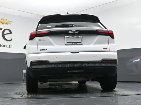 New 2027 Chevrolet Bolt RS w/ LPO, All-Weather Package FWD image 32