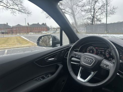 Certified 2025 Audi Q7 3.0T Premium Plus w/ Premium Plus Package image 12