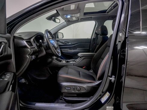 Used 2023 GMC Acadia AT4 image 20