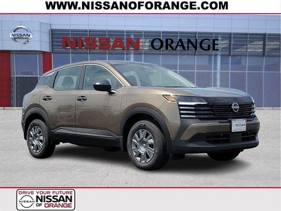 New 2025 Nissan Kicks S