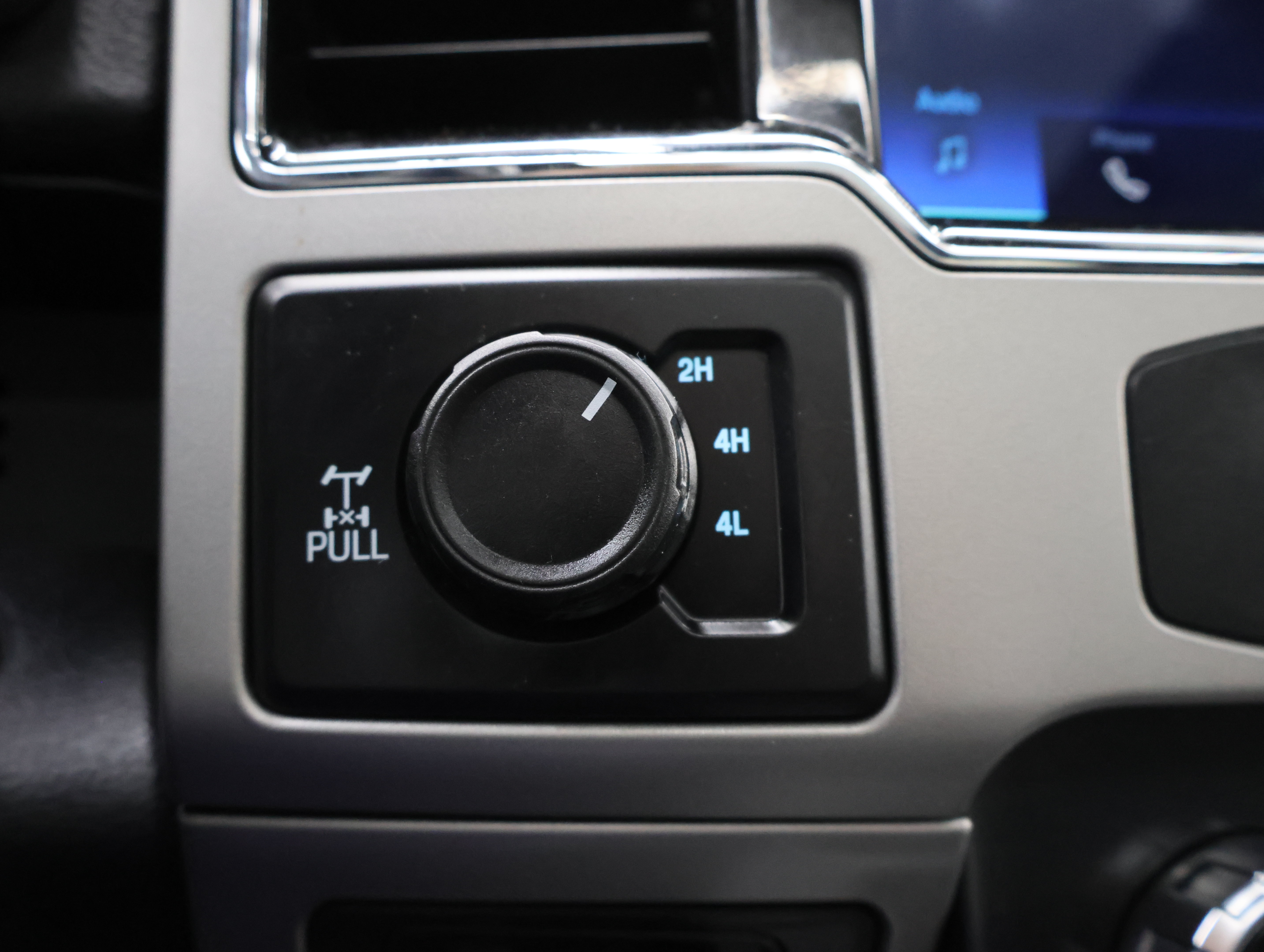 Used 2022 Ford F250 Lariat w/ Tremor Off-Road Package AWD/4WD image 52