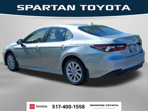 Used 2024 Toyota Camry LE FWD image 9