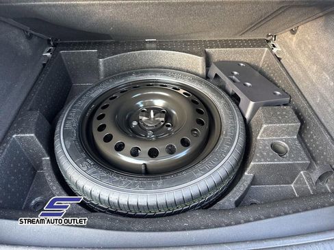 Used 2022 Buick Envision Preferred FWD image 31