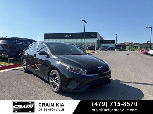 Certified 2024 Kia Forte LXS FWD image 1