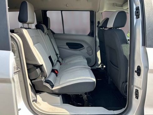 Used 2022 Ford Transit Connect XLT FWD image 21
