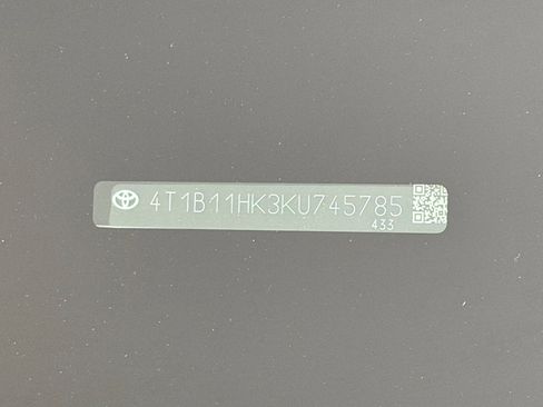 Used 2019 Toyota Camry SE image 21