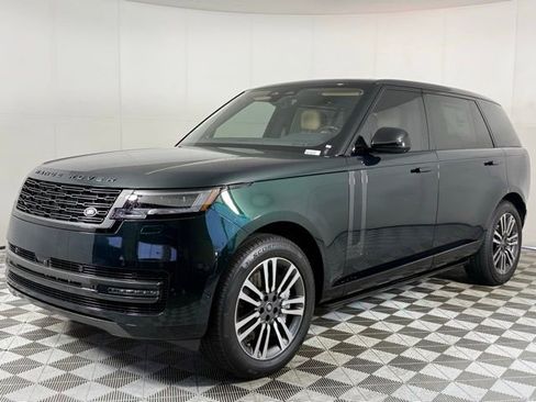 New 2025 Land Rover Range Rover Long Wheelbase SE image 3