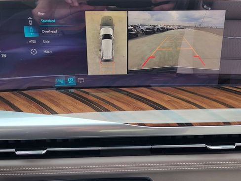 New 2026 Cadillac Escalade Platinum Sport w/ LPO, Floor Liner Package image 15