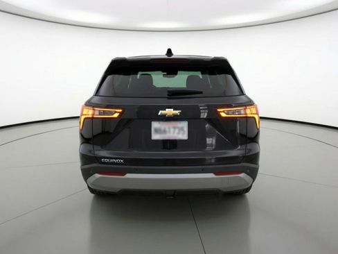 Used 2025 Chevrolet Equinox LT image 7