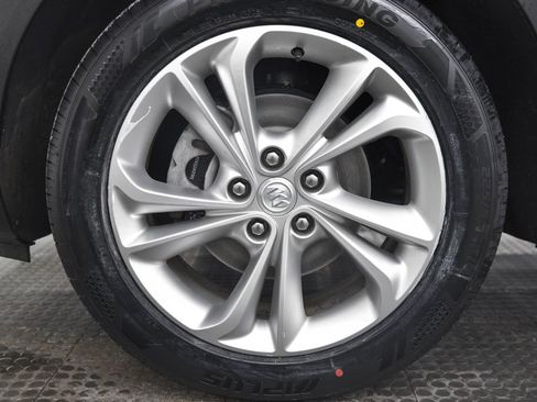 Used 2020 Buick Encore GX Preferred w/ Cold Weather Comfort Package image 8