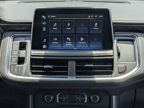 Used 2023 Chevrolet Tahoe LT w/ Luxury Package RWD image 25