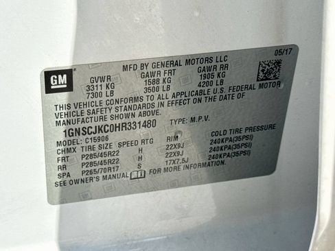 Used 2017 Chevrolet Suburban Premier RWD image 41