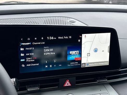 New 2026 Hyundai Elantra Limited FWD image 18