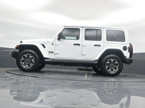 New 2026 Jeep Wrangler Unlimited Sahara AWD/4WD image 41