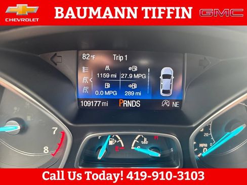 Used 2019 Ford Escape SE FWD image 10