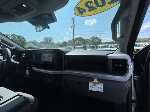Used 2024 Ford F250 XL w/ STX Appearance Package AWD/4WD image 27