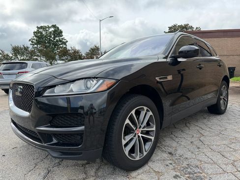 Used 2019 Jaguar F-PACE Premium AWD/4WD image 4
