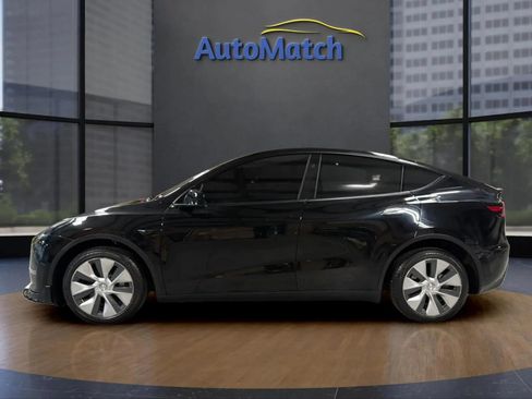 Used 2024 Tesla Model Y Long Range AWD/4WD image 6