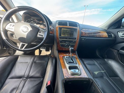 Used 2007 Jaguar XK Coupe image 15