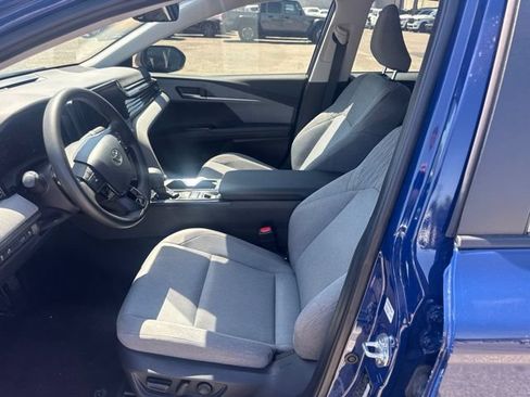 Used 2025 Toyota Camry LE FWD image 13
