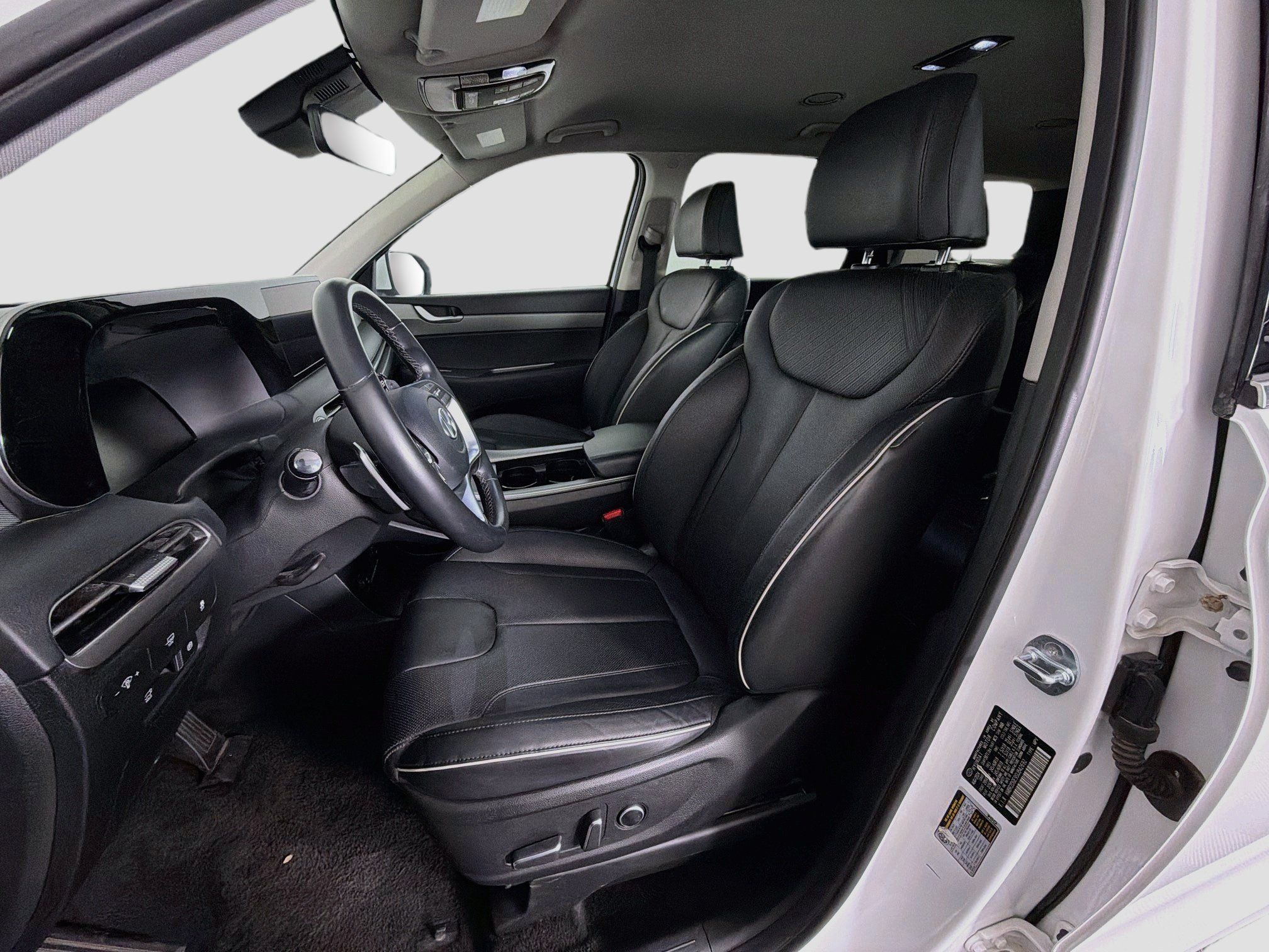 Used 2025 Hyundai Palisade SEL AWD/4WD image 13