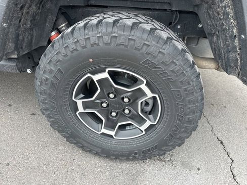 Used 2023 Jeep Gladiator Mojave w/ LED Lighting Group image 8