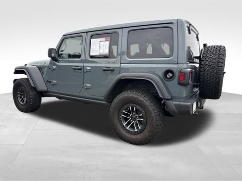 Used 2025 Jeep Wrangler Willys image 6