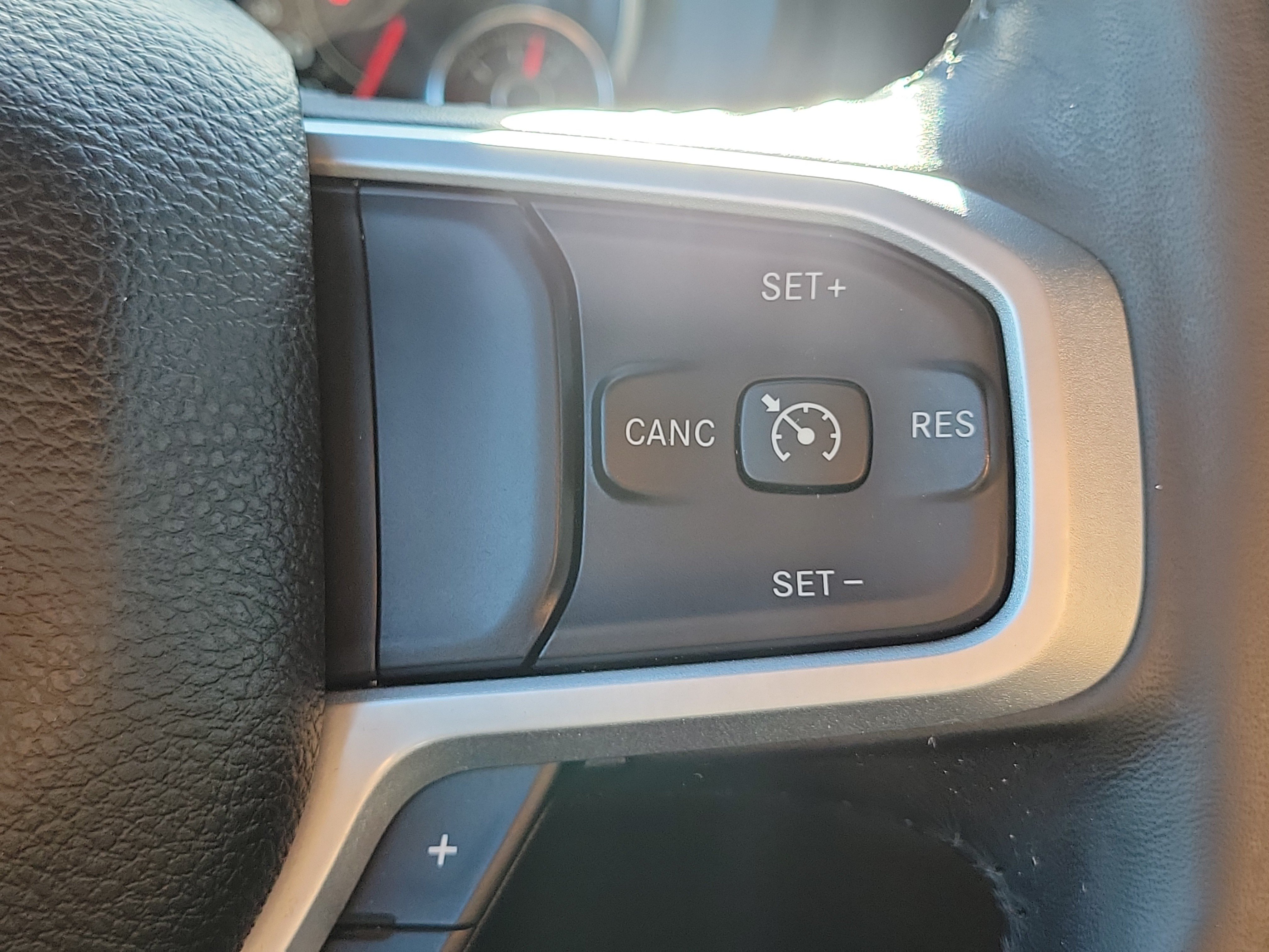Used 2021 RAM 1500 Big Horn RWD image 24