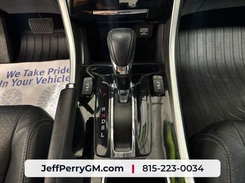 Used 2017 Honda Accord EX-L image 16