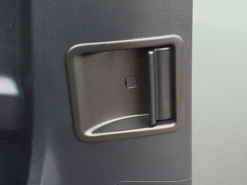 Used 2022 Toyota Tacoma SR RWD image 29