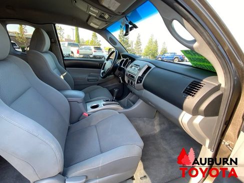 Used 2009 Toyota Tacoma PreRunner RWD image 14