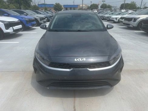 Used 2023 Kia Forte LXS FWD image 15