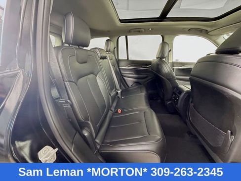 Used 2023 Jeep Grand Cherokee Limited image 28