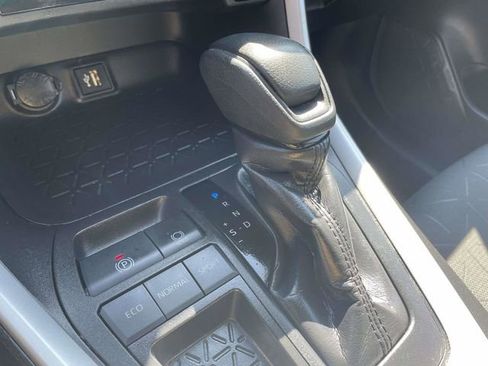 Used 2024 Toyota RAV4 XLE image 24