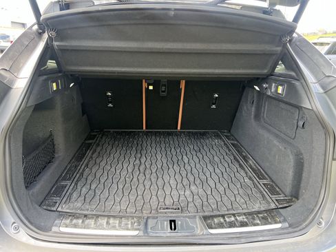 Used 2025 Jaguar F-PACE R-Dynamic S image 18