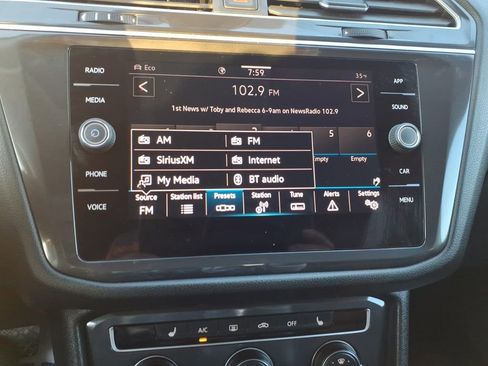 Used 2024 Volkswagen Tiguan Wolfsburg Edition image 23