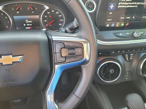 Used 2025 Chevrolet Blazer LT AWD/4WD image 20