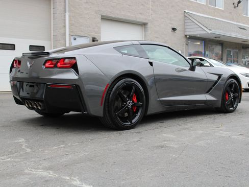 Used 2015 Chevrolet Corvette Stingray Coupe image 7