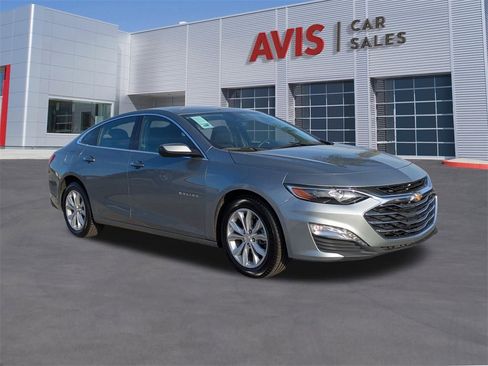 Used 2024 Chevrolet Malibu LT image 3
