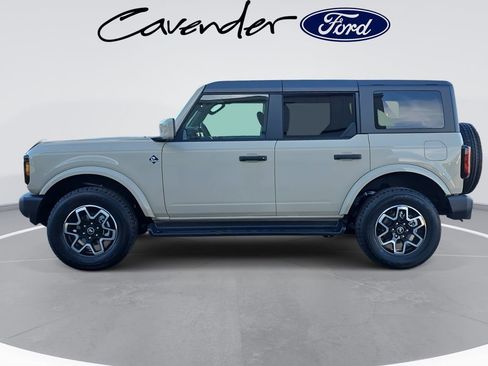 New 2026 Ford Bronco Outer Banks image 15